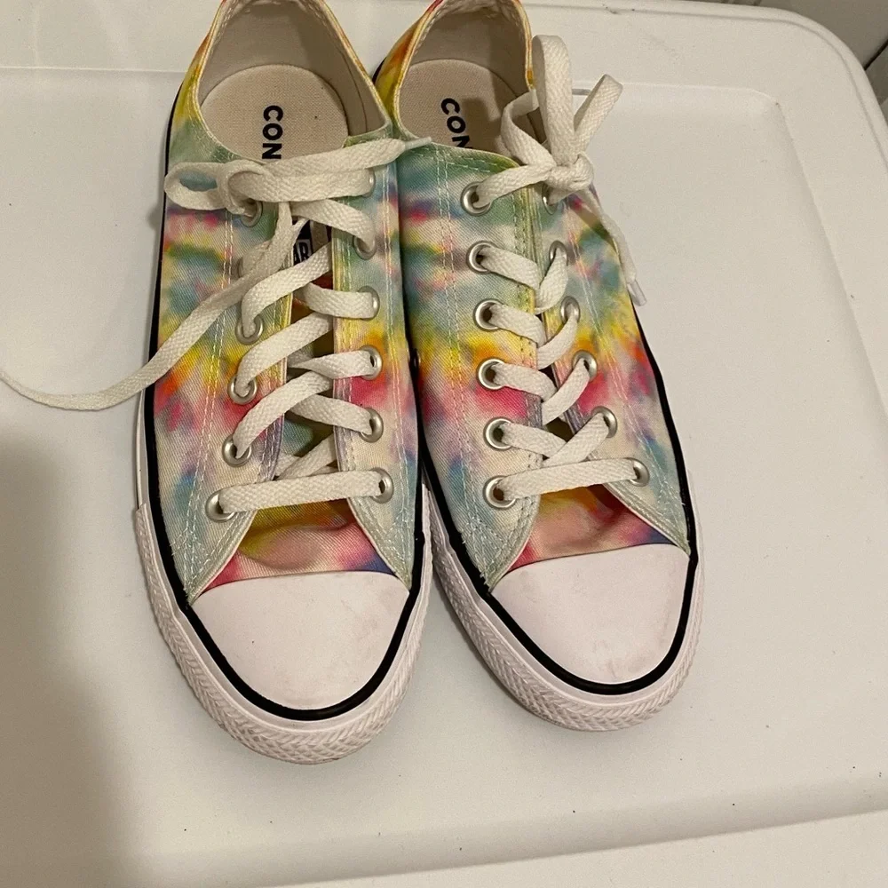 Converse Colorful Tie-Dye Sneakers